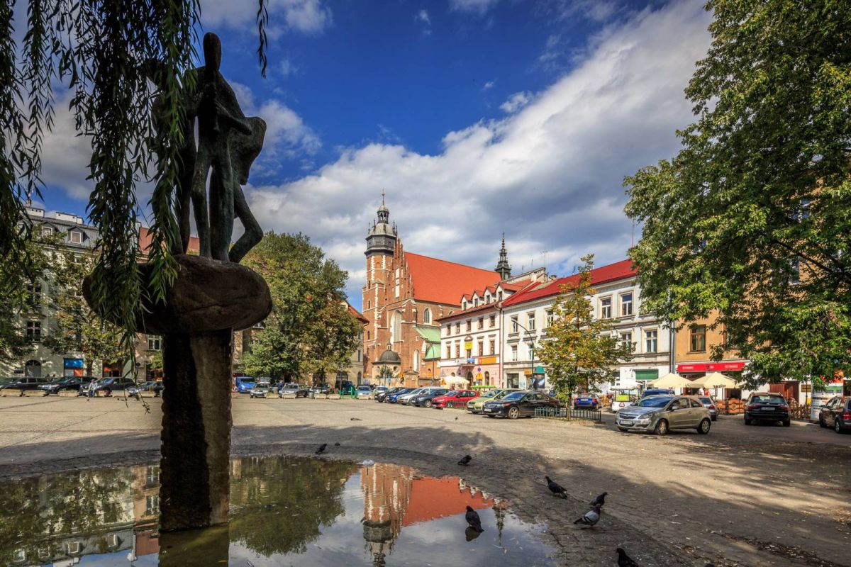 Площадь Вольница