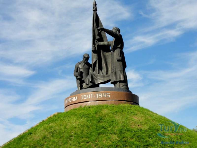 Монумент Воинской Славы в Чебоксарах