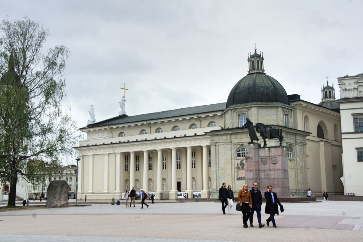 Памятник великому князю Гедиминасу