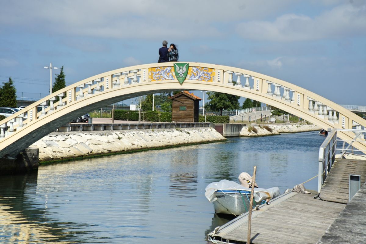 Пешеходный мост Понте де Каркавелуш