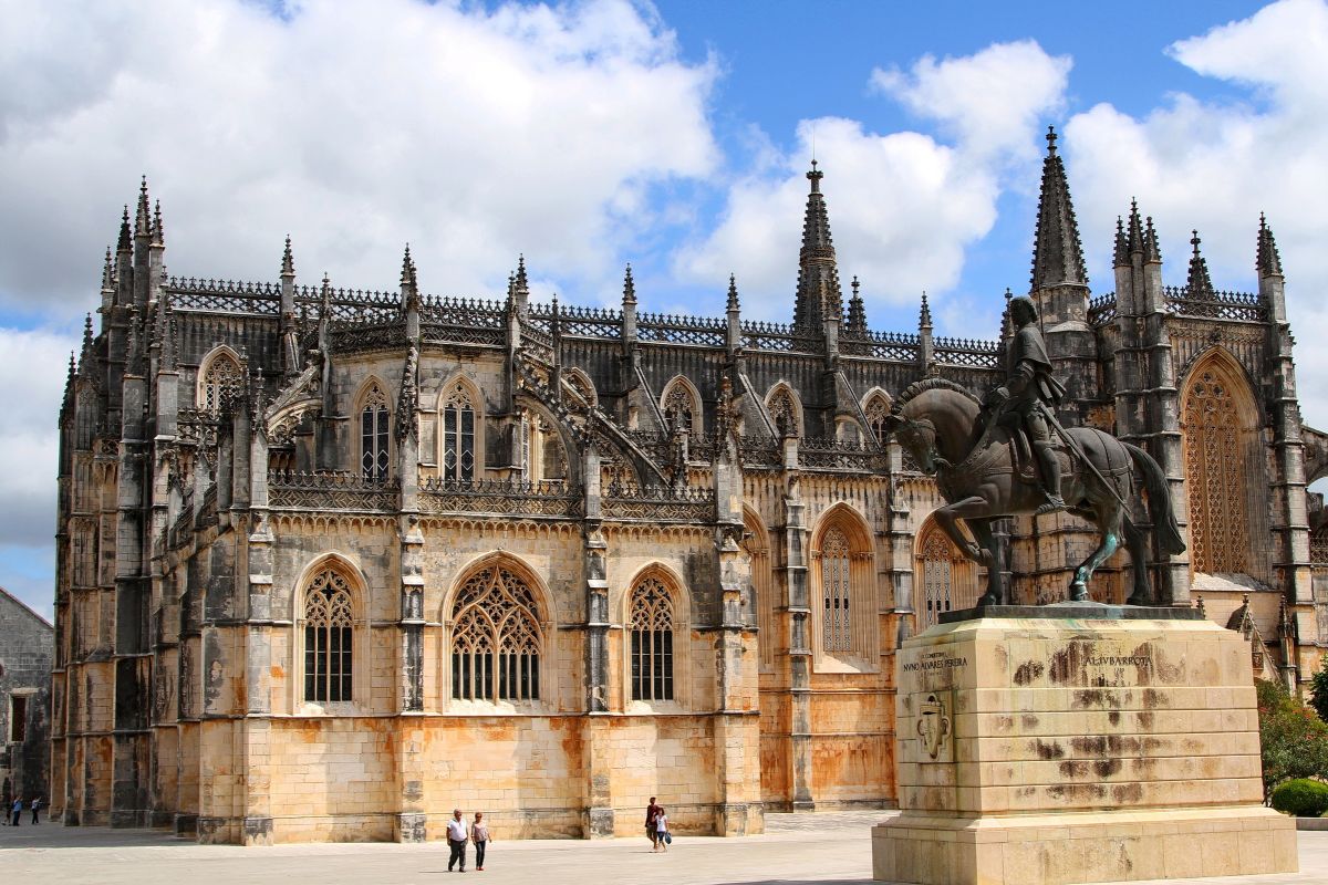 Аббатство Санта Мария да Витория (Монастырь Баталья)