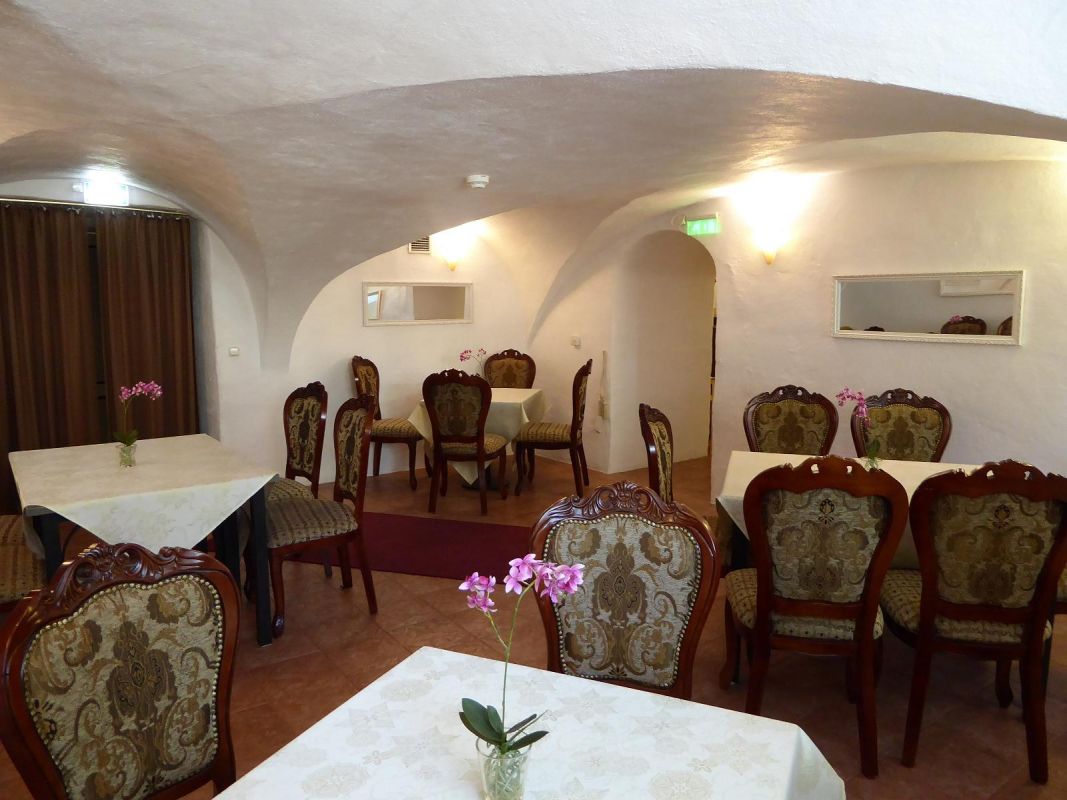 Ресторан Von Sackenmeck в Сакуской усадьбе