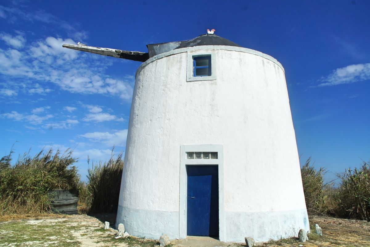 Мельница в Ажуде, Пениши
