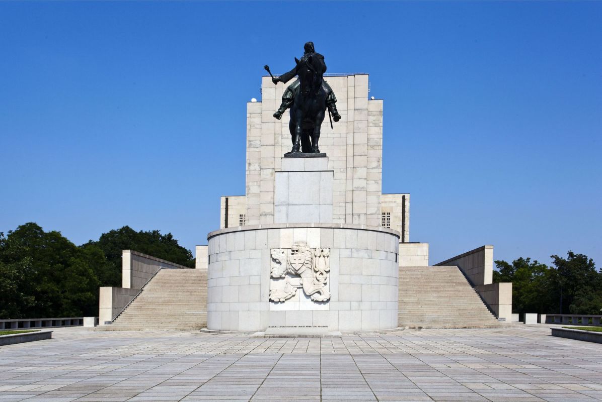 Национальный мемориал на Виткове