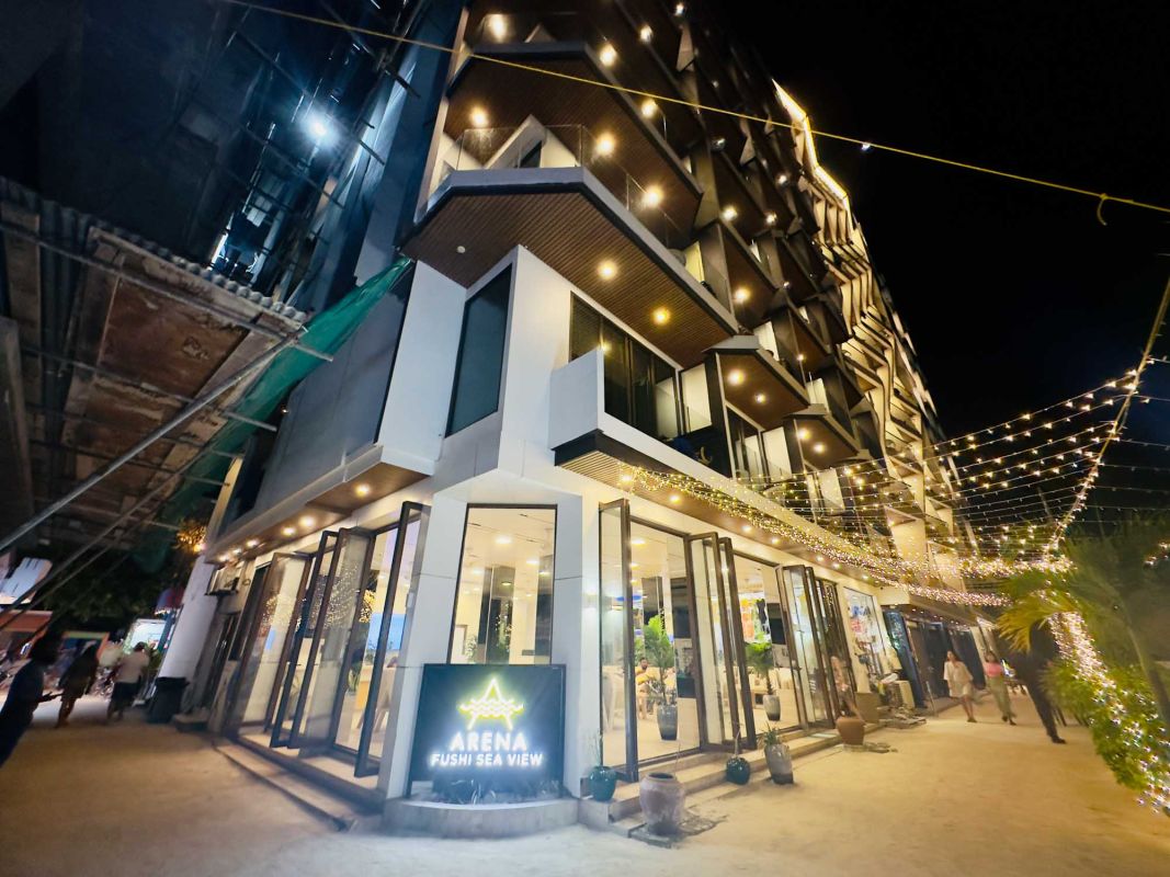 Coco Grill Restaurant (Arena Beach Restaurant)