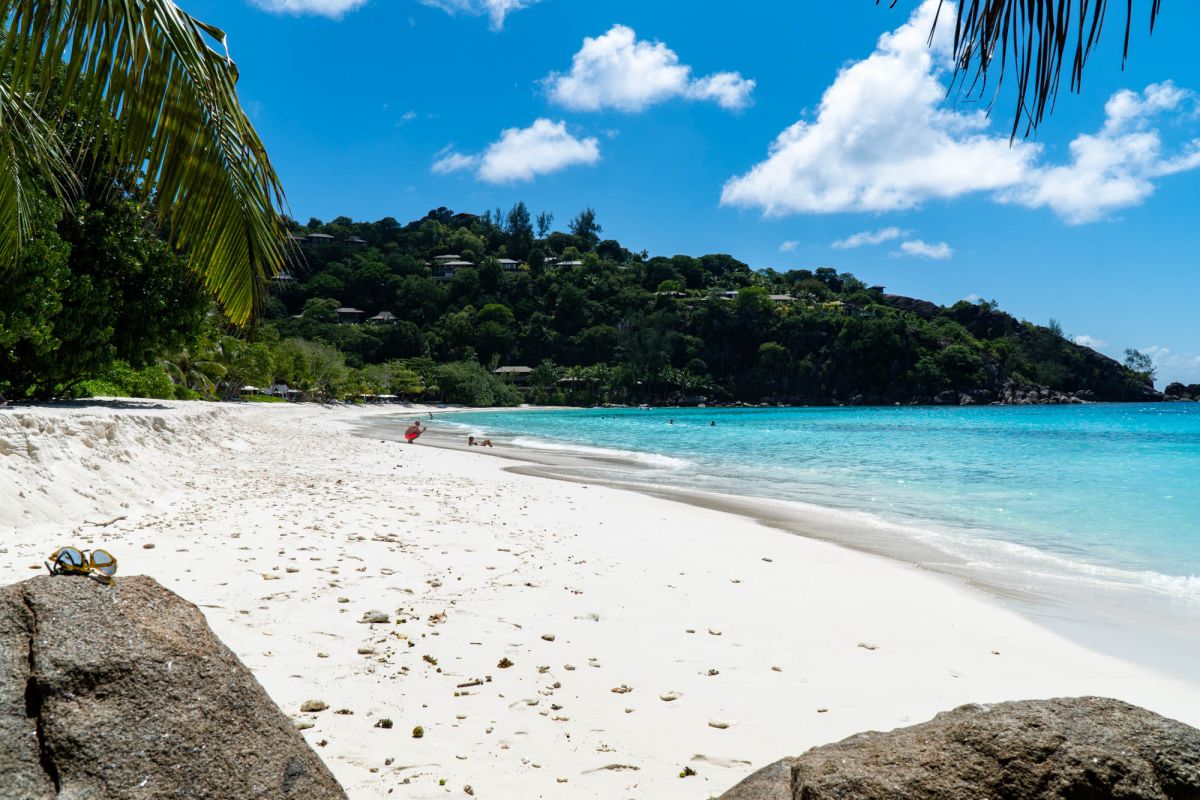 Пляж Петит Анс, Маэ