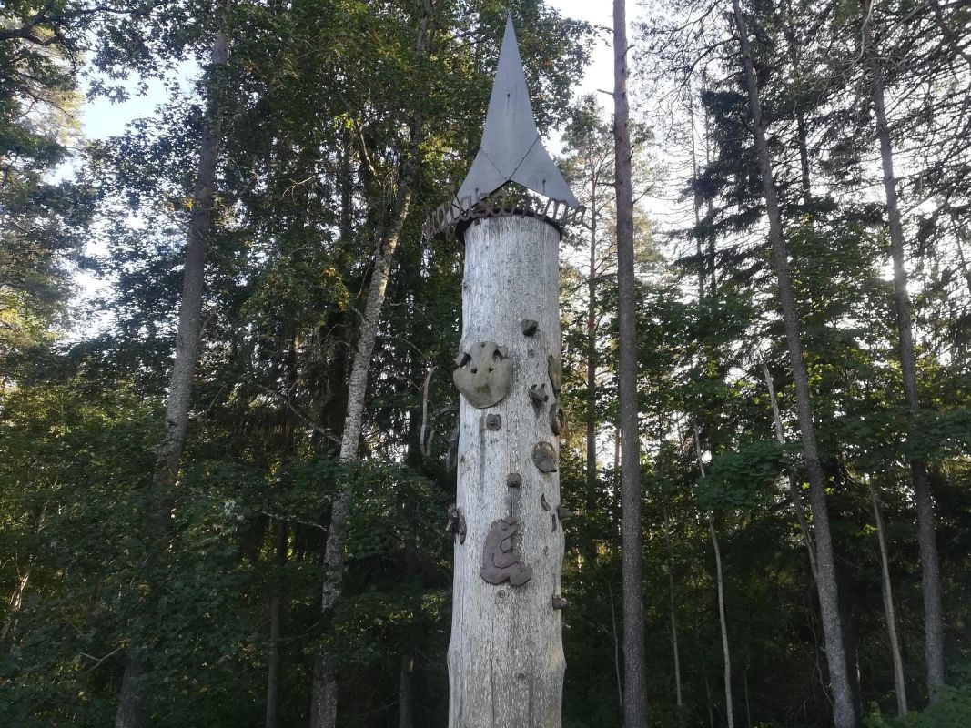 Энергетический столб в Отепяэ