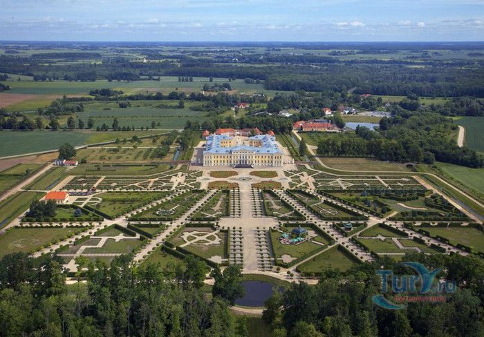 Рундальский Дворец
