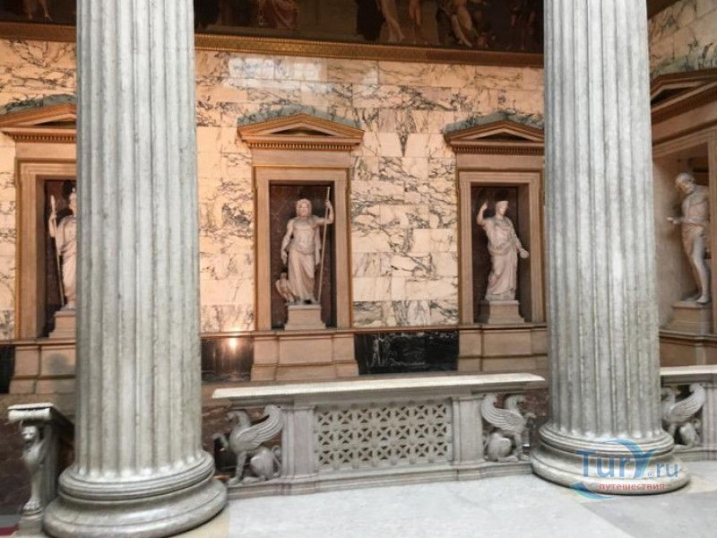 Здание Австрийского Парламента в Вене