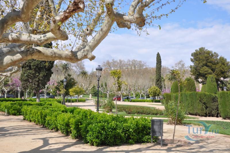 Парк Цитадели (Ciutadella Park)