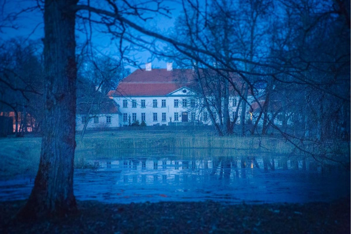 Замок Сууремыйза