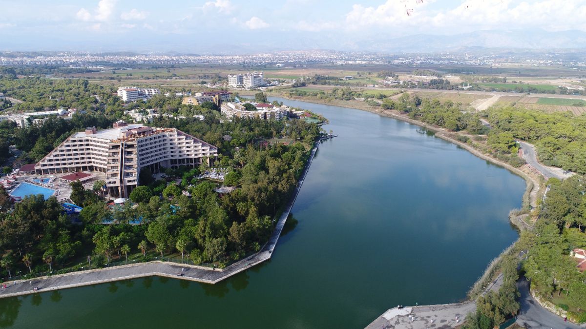 Озеро Титреенгёль (Дрожащее озеро)