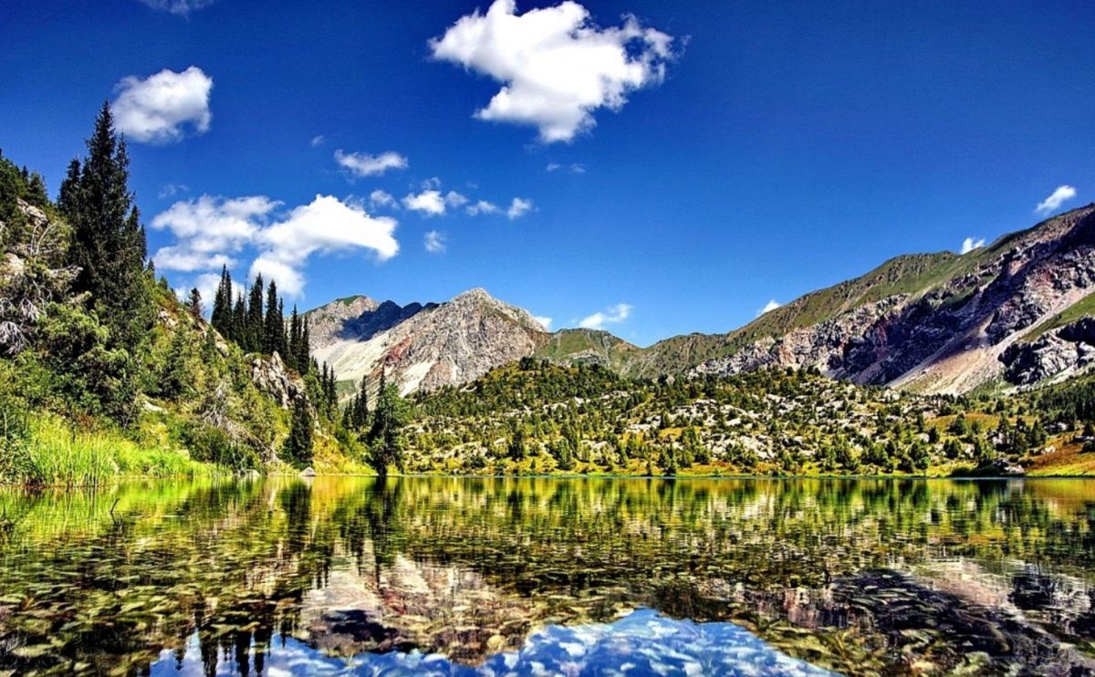 Озеро Сары-челек