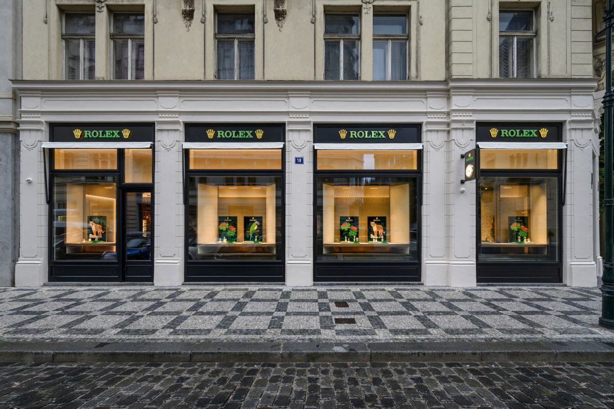 Фирменный магазин Rolex Prague