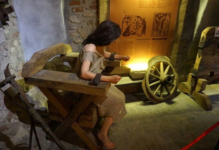 Замок Корвинов