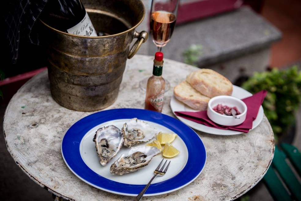 На берегу Роны (Na břehu Rhôny) – Francouzská