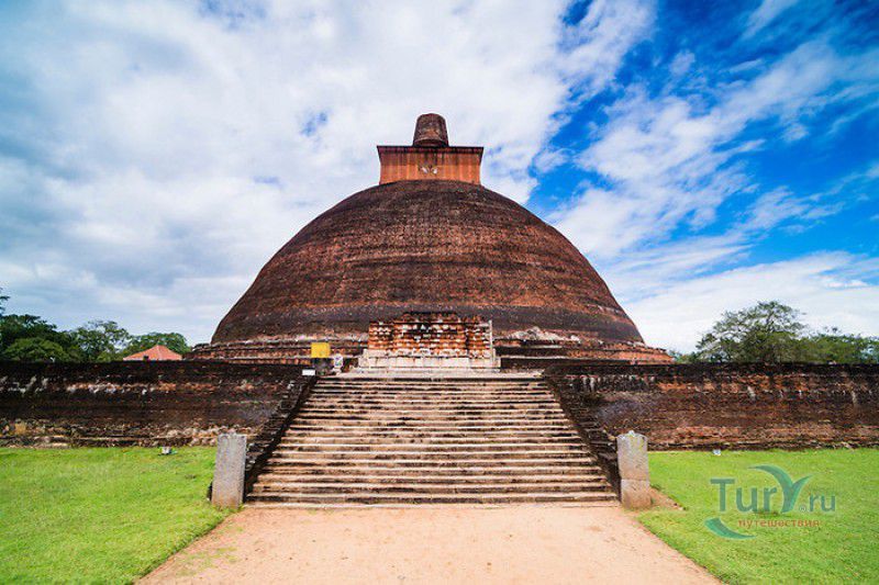 Священный Город Анурадхапура