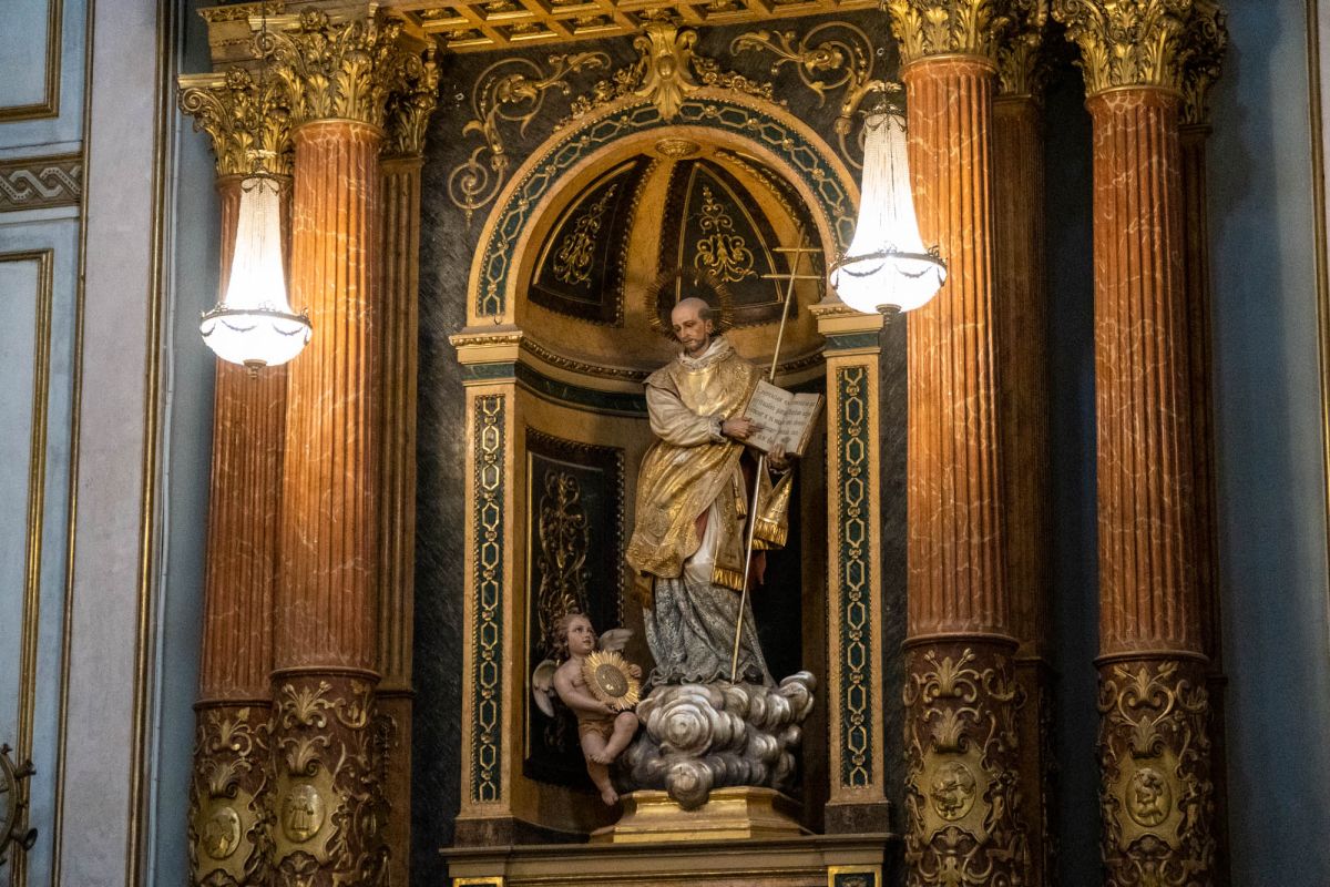 Базилика дель Саграт Кор де Хесус (Базилика Святого Сердца Иисуса)