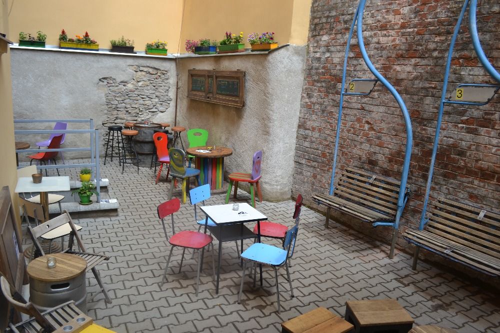 Ježkovy voči Bar &Tapas