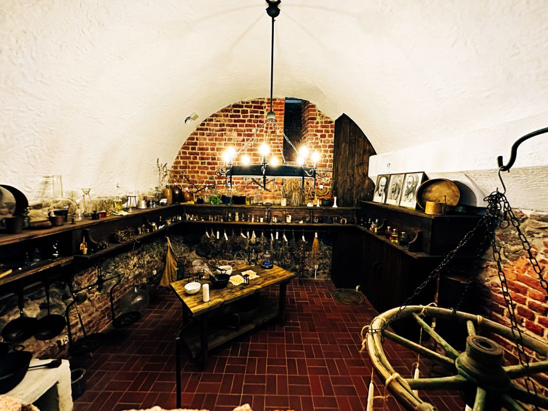 Аптекарский музей во Вроцлаве