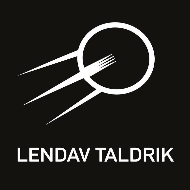 Ресторан Lendav Taldrik («Летающая тарелка»)