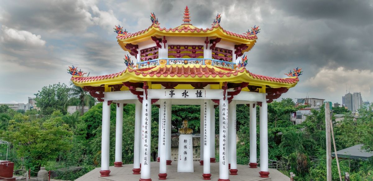 Китайское кладбище