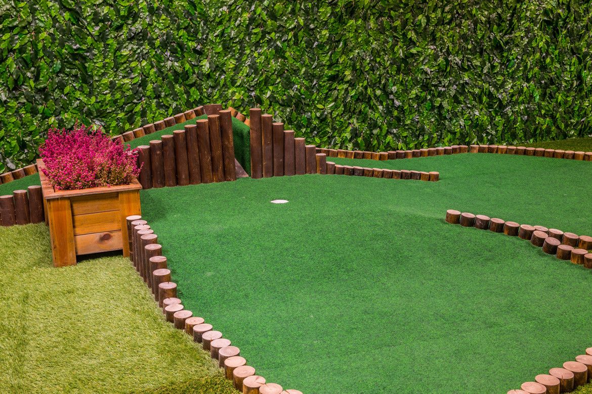 Парк Минигольф