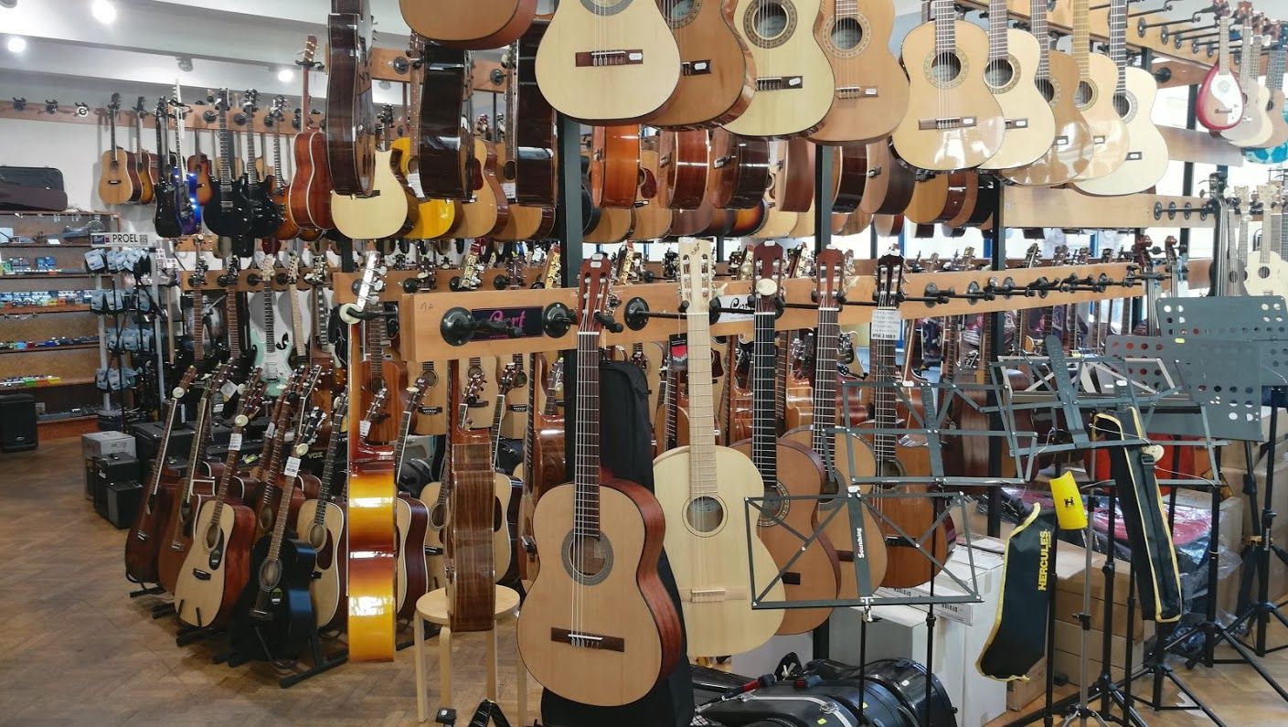 Дом музыкальных инструментов - GUITARPARK