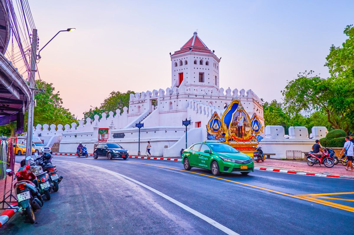 Парк Сантичайпракарн