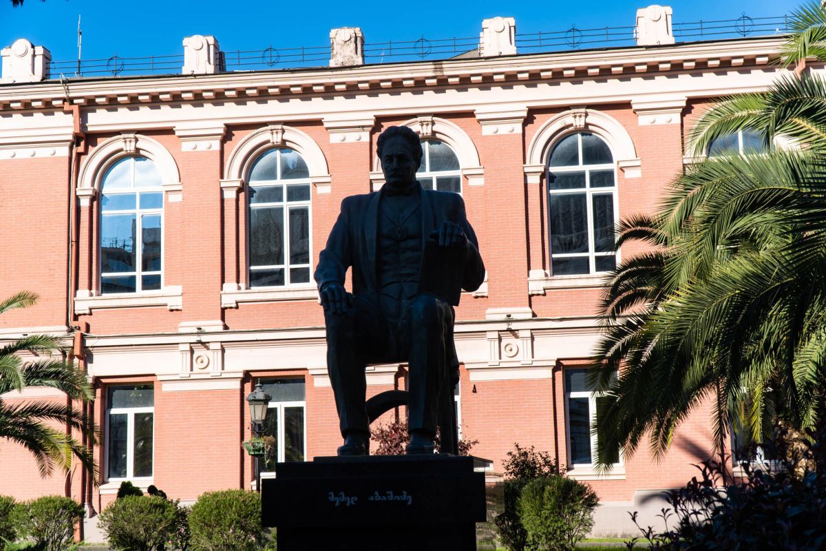 Здание правительства Аджарии