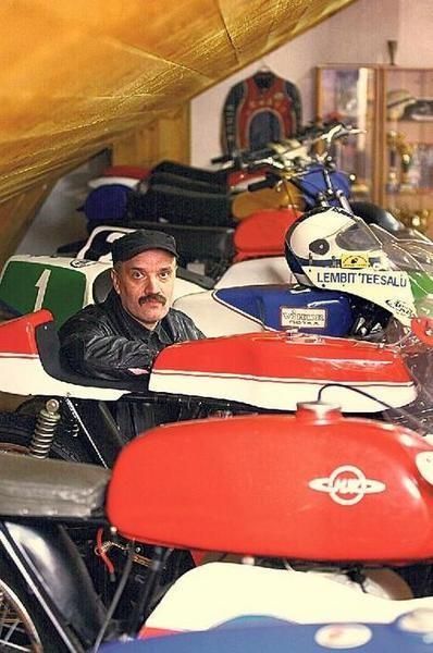 Мотоциклетный музей в Куртна