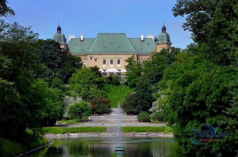 Уяздовский замок