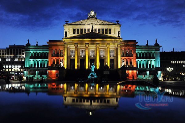 Бранденбургские ворота в Берлине