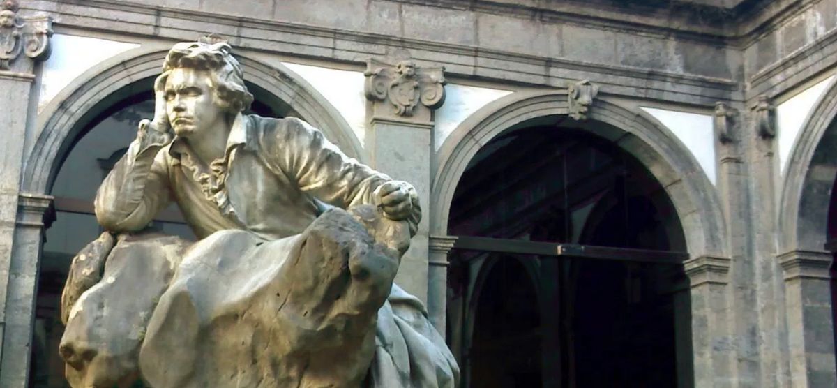 Консерватория Сан-Пьетро-а-Майелла