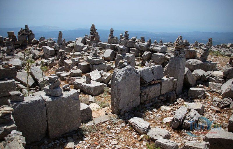 Храм Зевса Атабирийского