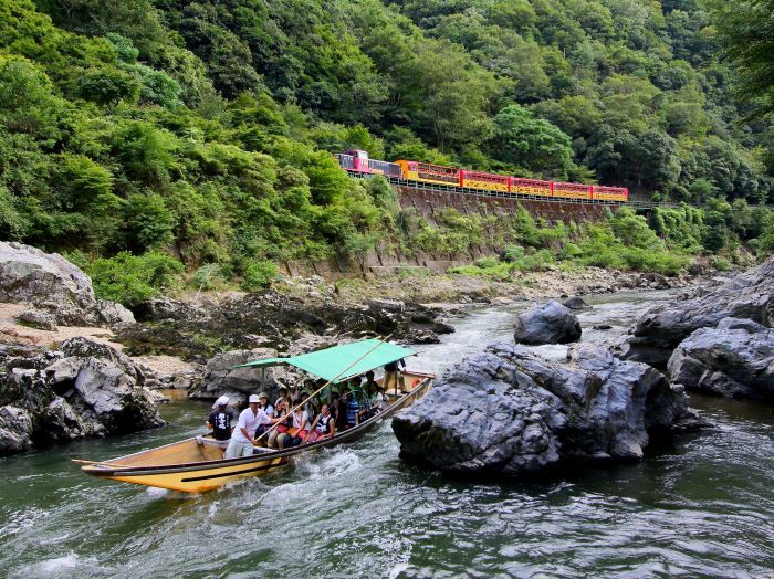 Романтический поезд Сагано