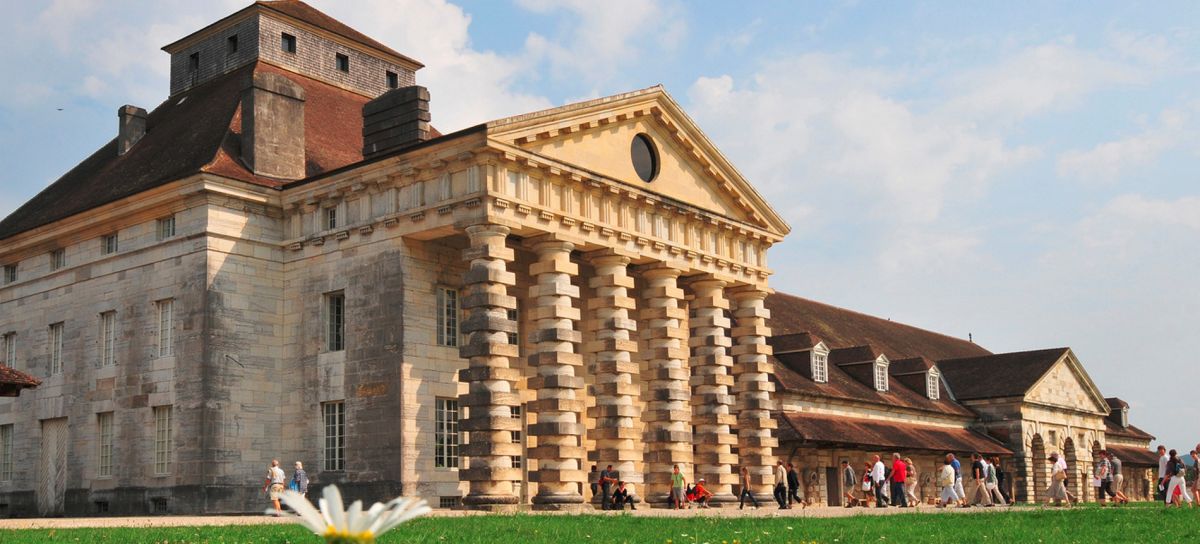 Королевская солеварня в Арк-э-Сенан