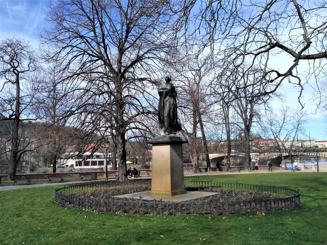 Славянский остров