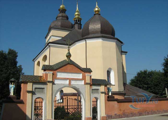 Церковь Рождества Пресвятой Богородицы в Рогатине