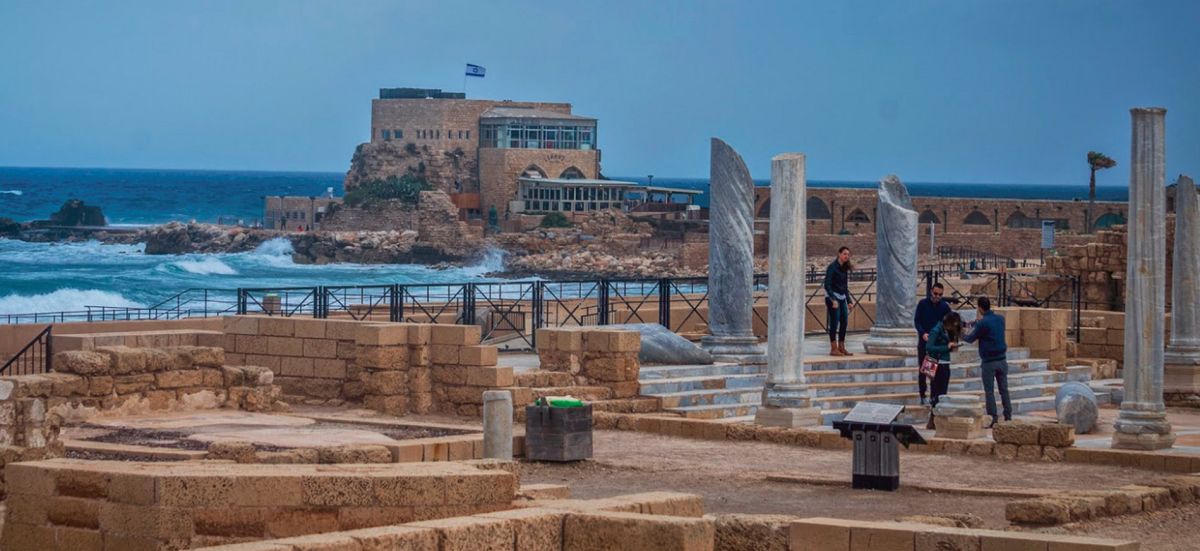 Кейсария - город Царя Ирода и резиденция Понтия Пилата