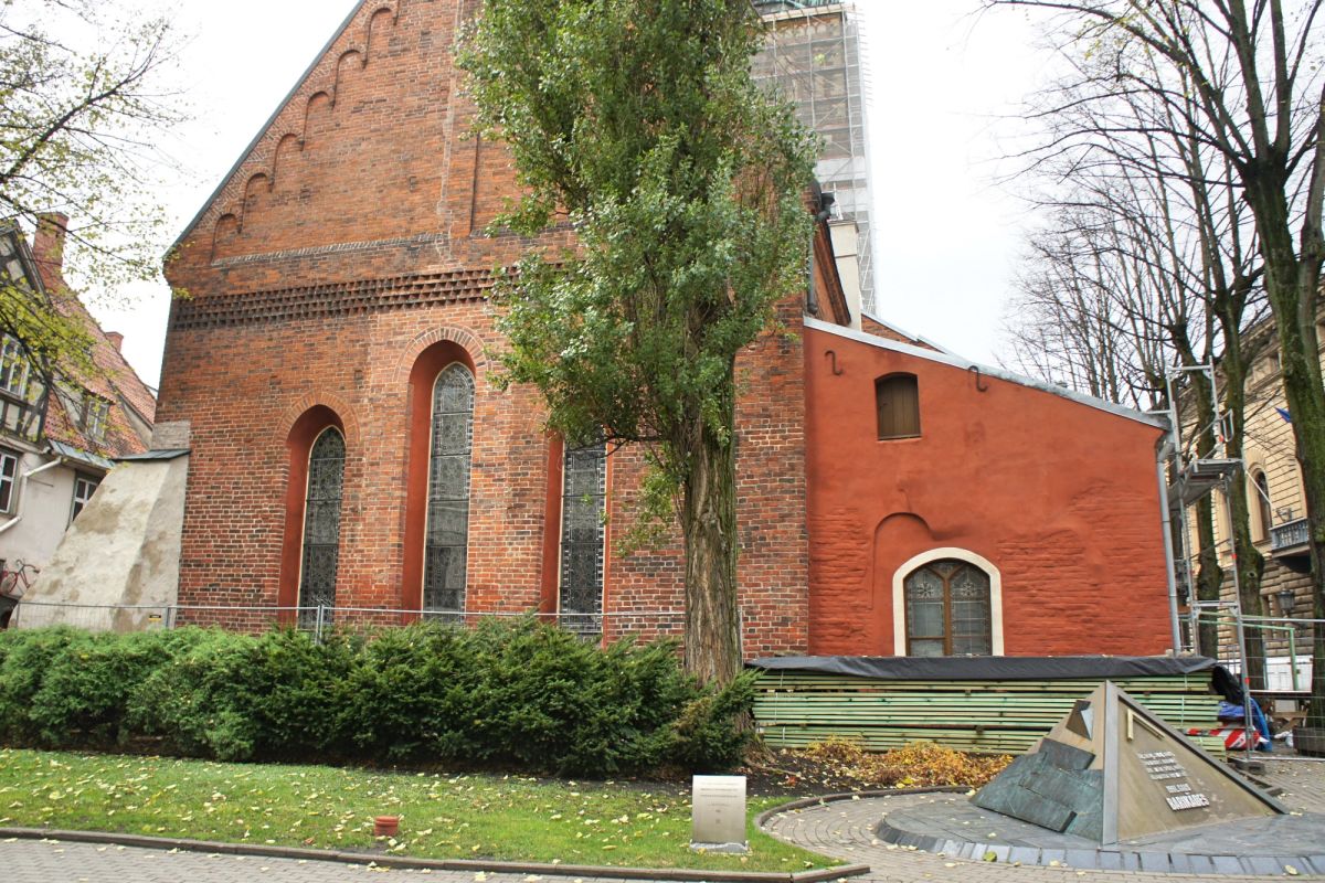 Мемориал Баррикады