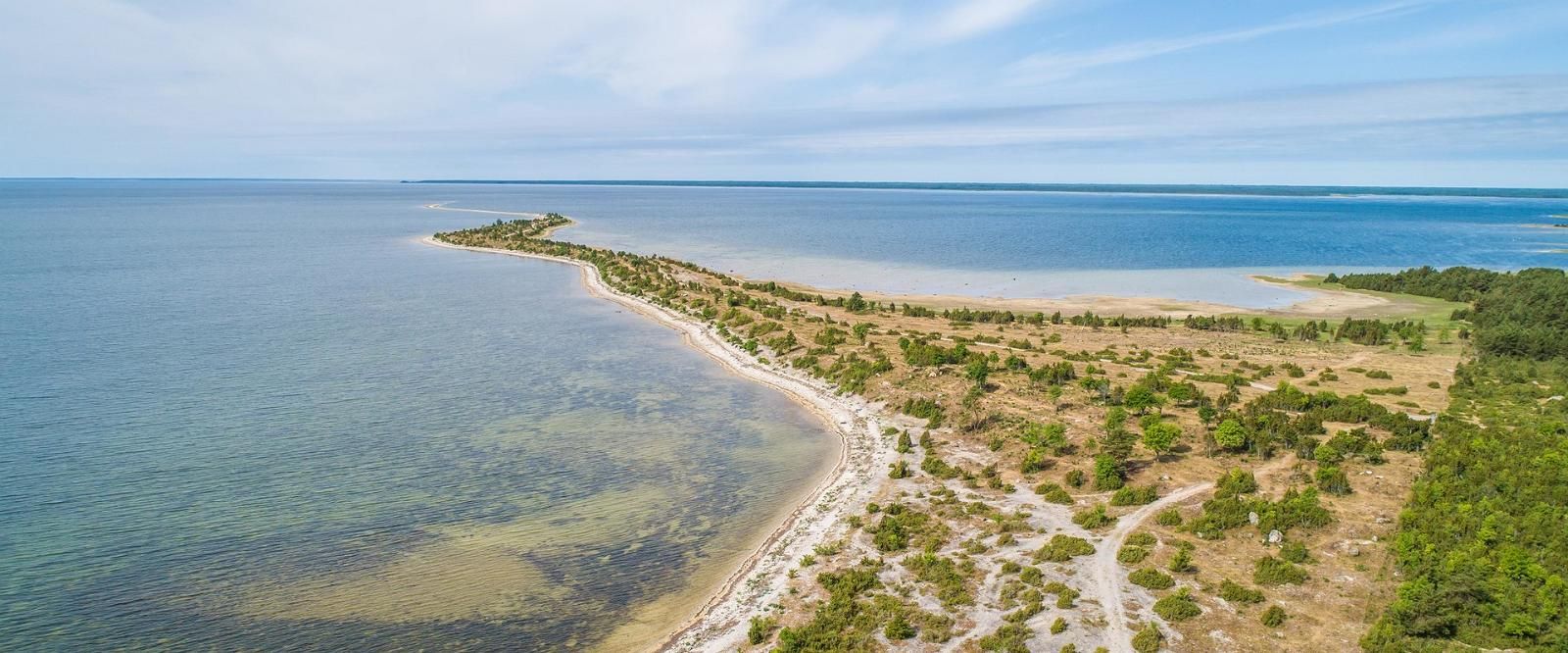 Мыс Сяаретирп (Голенной изгиб)