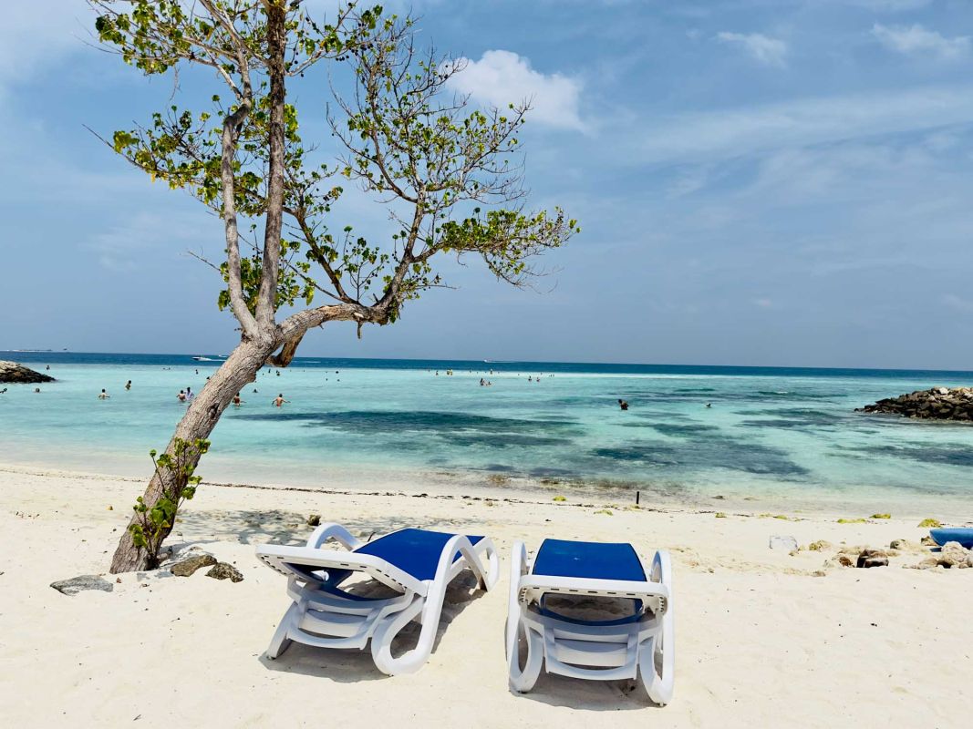 Пляж Арена Маафуши