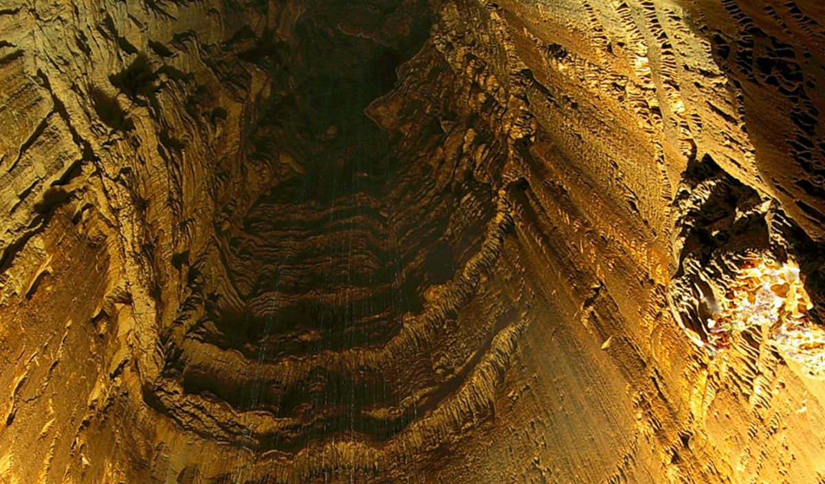 Пещера Киндерлинская