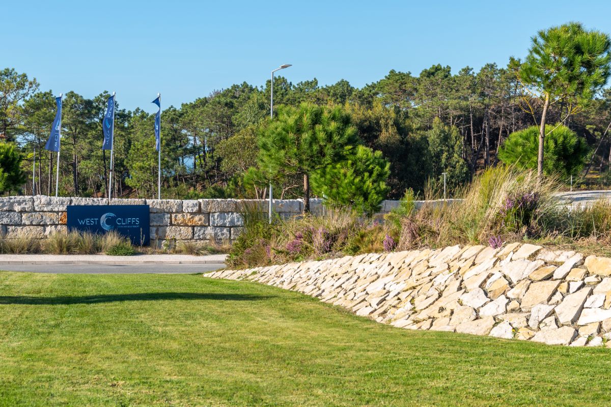 Поле для гольфа West Cliffs