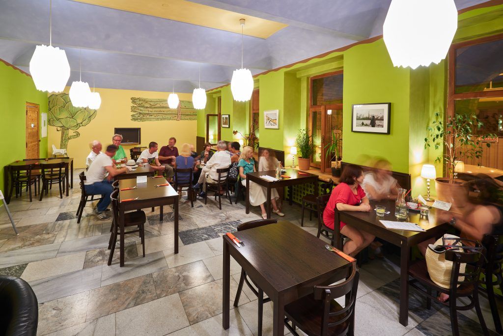 Вегетарианский ресторан Mlsná kavka