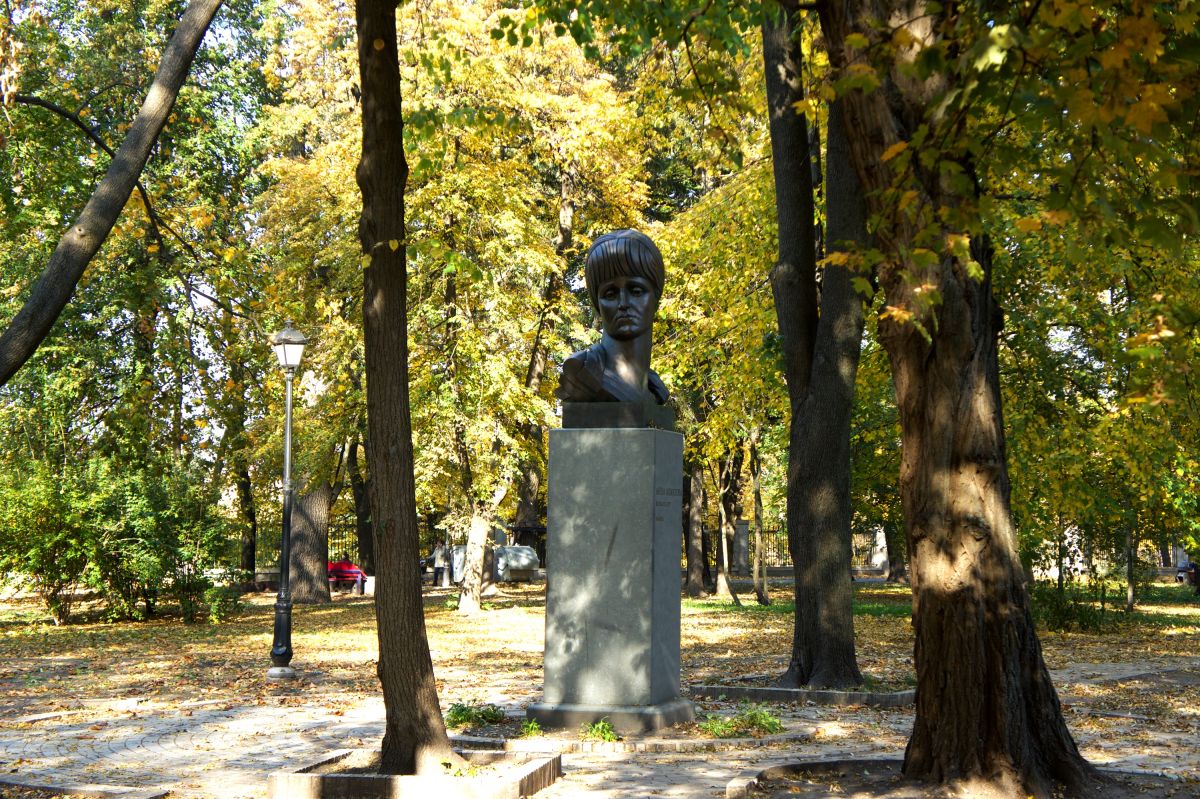 Памятник Анна Ахматова