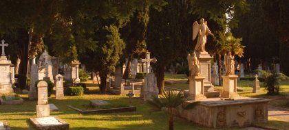 Военно-морское кладбище (Матросское кладбище)