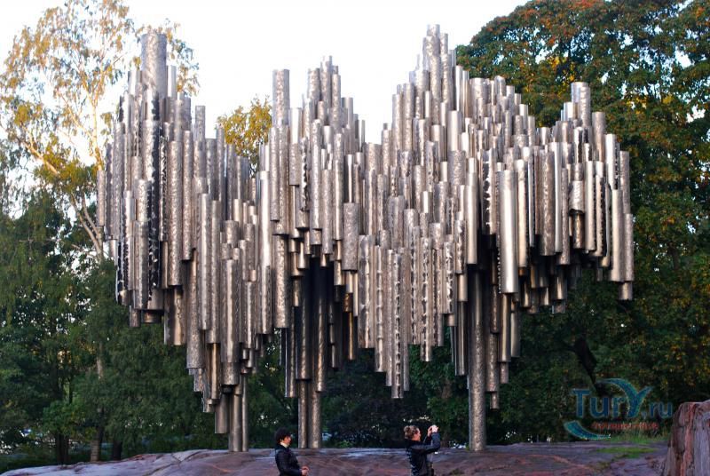 Памятник Яну Сибелиусу