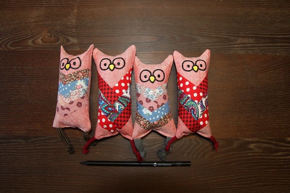 Мастерская машинной вышивки и небольших безделушек в Гильдии Бонифациуса